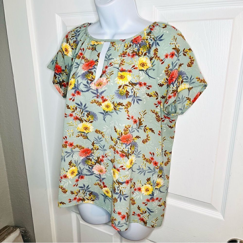 Fun2Fun Floral Flutter Sleeve Cutout Back Blouse Muted Green Multicolor M - Picture 7 of 12